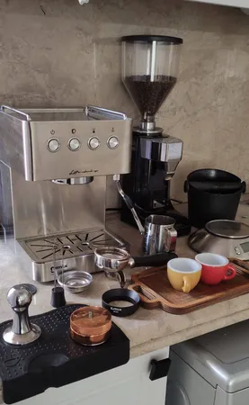 اسپرسو ساز جمیلای مدل CRM-3005E