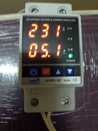 محافظ ولتاژ اتکو مدل ET-63A-VA