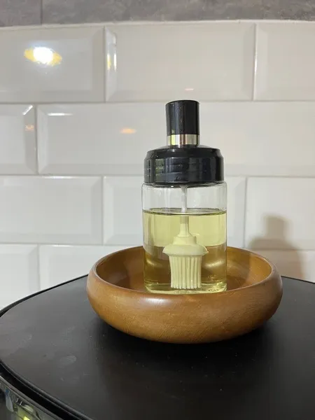 ظرف روغن مدل فرچه سیلیکونی