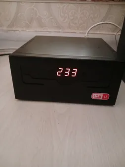 ترانس استابلایزر پرنیک مدل ECO-1000-Full ظرفیت 1000 ولت آمپر