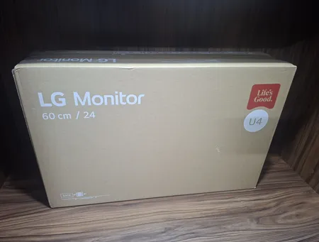 مانیتور 23.8 اینچ ال جی مدل 24U411A-B