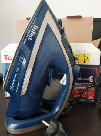 اتو بخار تفال مدل FV 6830