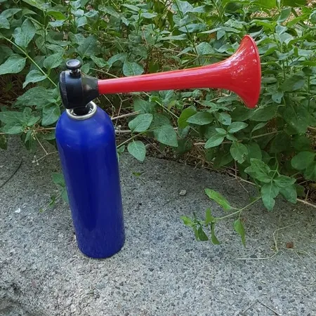 اسپری بوق شیپوری مدل 001