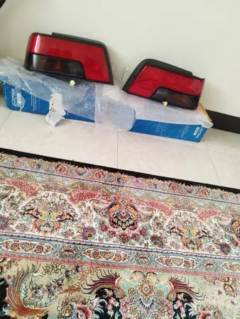 چراغ خطر عقب خودرو  اس ان تی مدل SNT LR 405  مناسب برای پژو 405 بسته 2 عددی