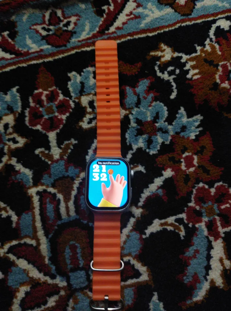 ساعت هوشمند دبلیو اِس مدل WS-83 MAX دارای قابلیت های صفحه نمایش رنگی، صفحه نمایش لمسی، کنترل موسیقی (Music Player)، کنترل سطح اکسیژن خون، قابلیت مکالمه مستقیم، قابلیت تغییر طرح ساعت یا تم بند سیلیکون