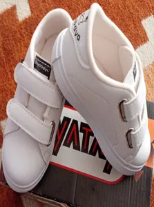 تجریه خرید کفش راحتی بچگانه مدل mn8494