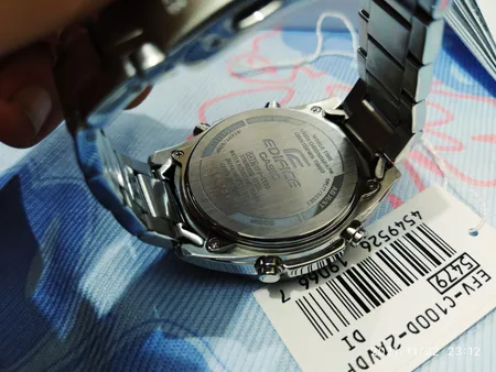 ساعت مچی عقربه‌ای مردانه کاسیو مدل EFV-C100D-2AVDF