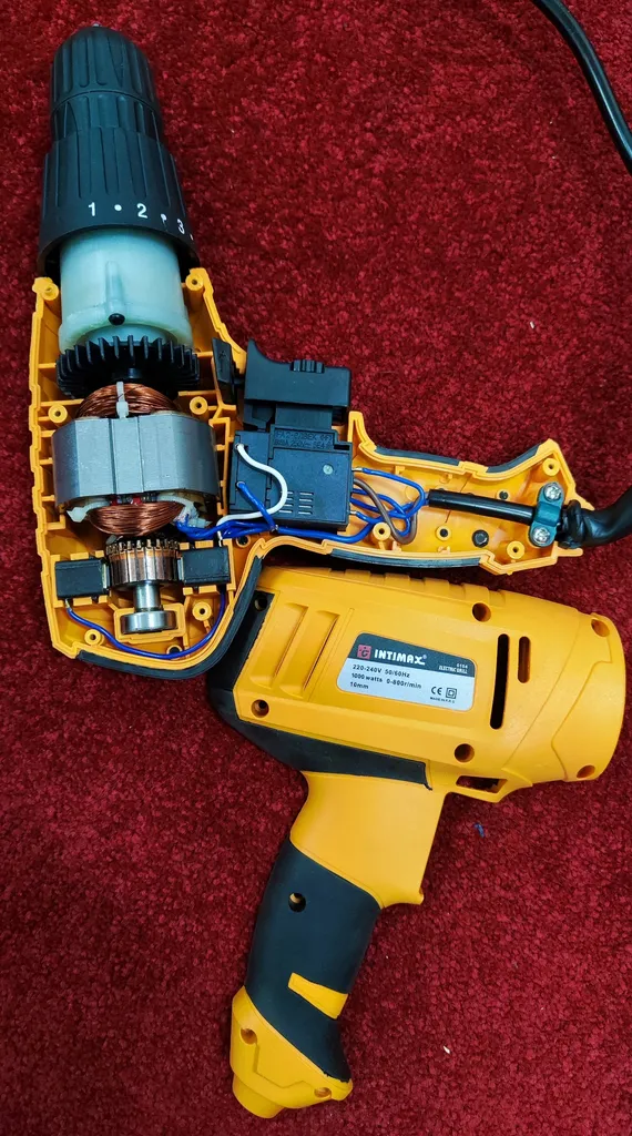 پیچ گوشتی برقی اینتیمکث کد 0104