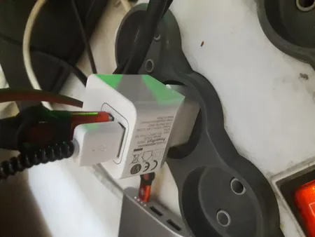 شارژر دیواری انکر  مدل A2620