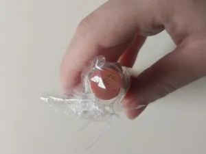 تجریه خرید رژ لب جامد دراگون رانی مدل BTH شماره 06