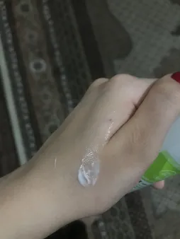 کرم مرطوب‌کننده سیمپل مدل light حجم 125 میلی‌لیتر