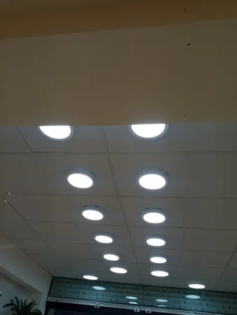 چراغ سقفی 24 وات شاهچراغ مدل روژان طرح روکار گرد