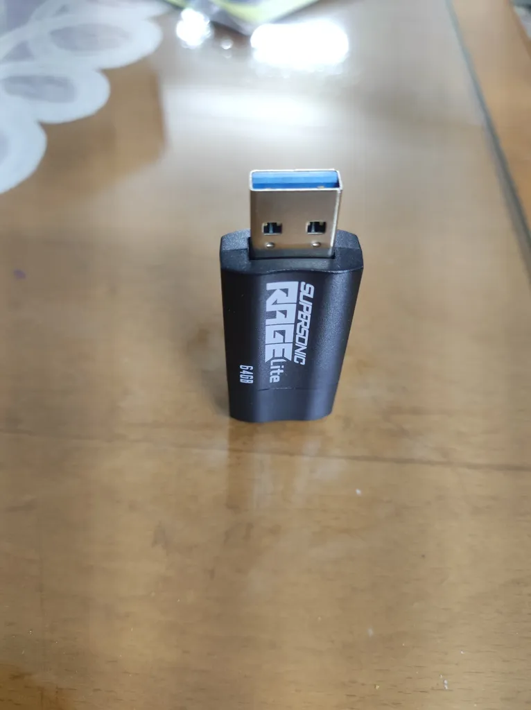 فلش مموری پتریوت مدل Patriot RAGE LITE 64GB USB 3.2 FLASH DRIVE ظرفیت 64 گیگابایت