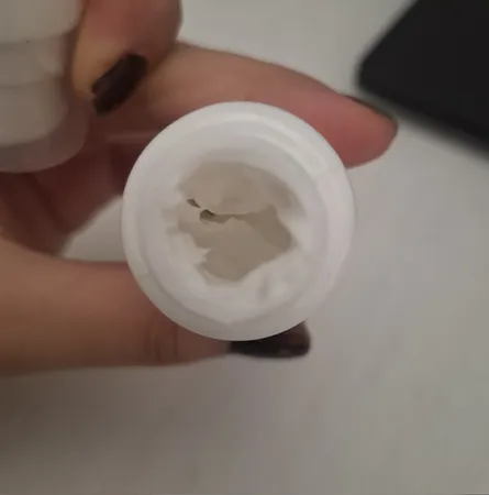 کرم ضد آفتاب بدون رنگ آرت وینا SPF 50 مدل Highly Effective ‌محافظ UVA ،UVB و PA+++، ضد حساسیت، ضد چروک و ضد پیری مناسب انواع پوست‌ حجم 50 میلی‌لیتر