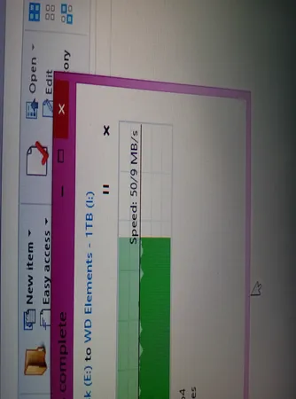هارد اکسترنال وسترن دیجیتال مدل Elements ظرفیت یک ترابایت دارای رابط USB Type-A 3.0