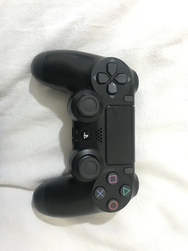 دسته بازی پلی استیشن 4 مدل DUALSHOCK 4 کد O-01