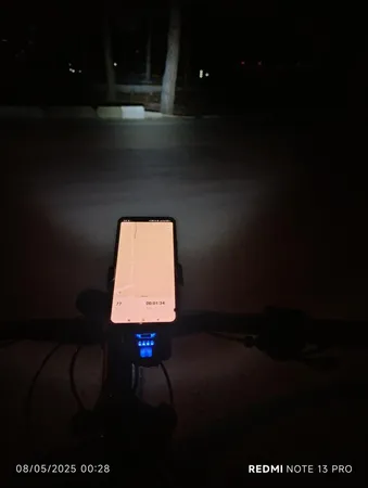 چراغ جلوی دوچرخه مدل 4 کاره 319B-15W