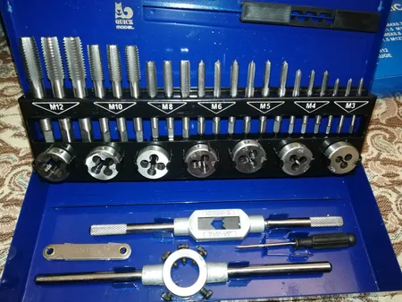 حدیده و قلاویز مدل کوییک کد YP-MT-032 مجموعه 33 عددی