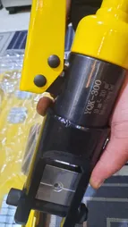 پرس کابلشو مدل YQK-300 سایز 20 اینچ به همراه مجموعه 11 عدد قالب