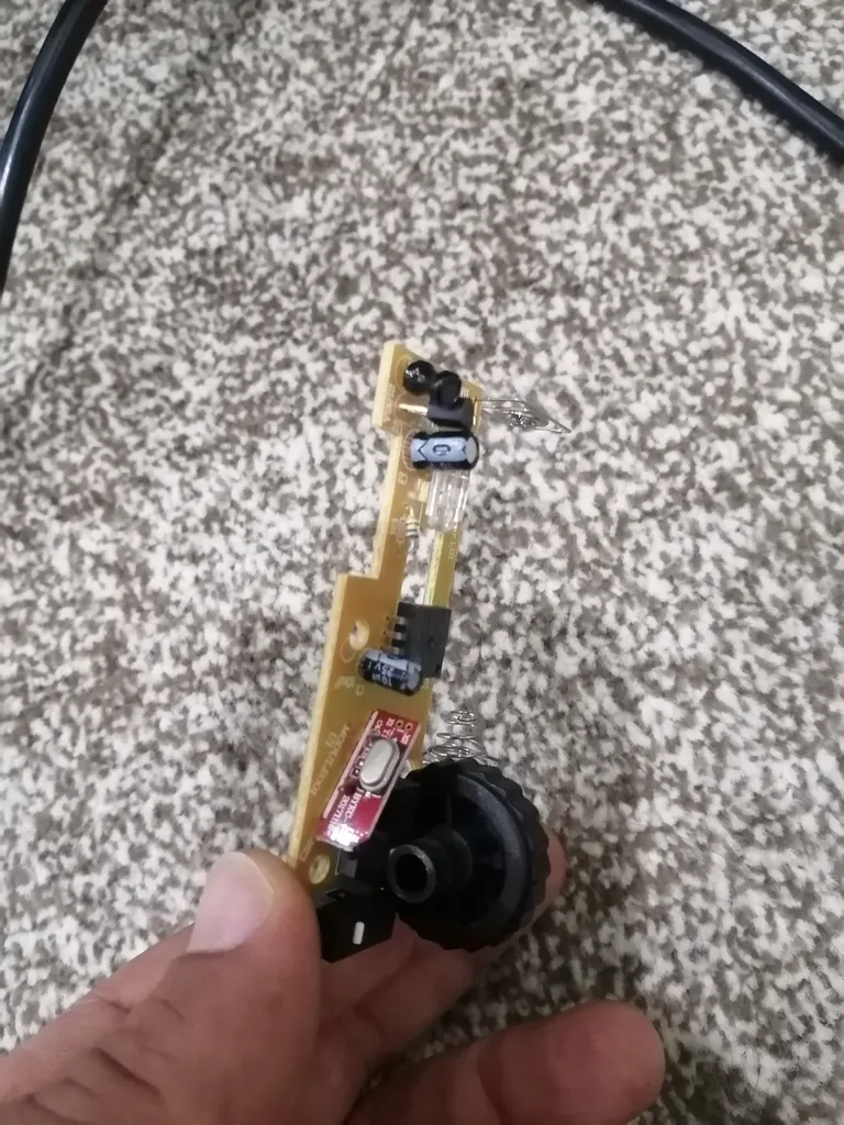 ماوس بی سیم آرمو مدل M26W