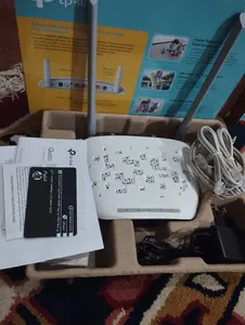 تجریه خرید ساعت دیواری اِلِنسی مدل پروانه به همراه تابلو آینه