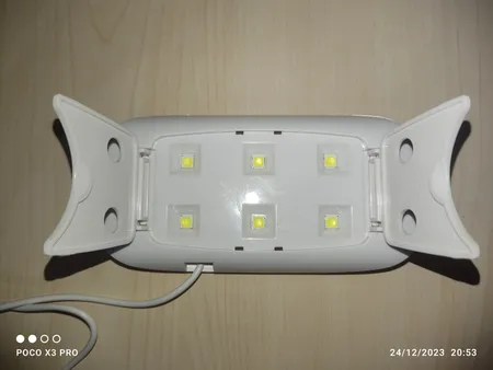 لاک خشک کن مدل SUN mini UVLED