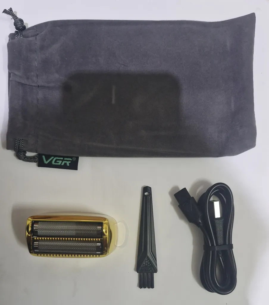 ماشین اصلاح موی صورت وی جی ار مدل V-399