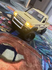 تجریه خرید ماشین بازی کنترلی مدل MN82