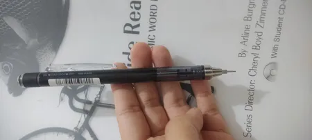 مداد نوکی 0.7 میلی متری تومبو مدل MONO GRAPPH