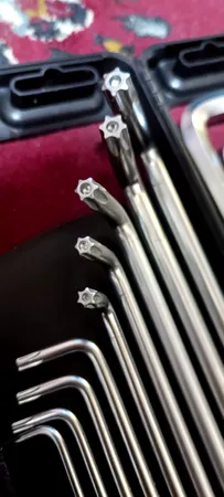 مجموعه 18 عددی آچار آلن و آچار ستاره‌ای رونیکس مدل NIX-2052