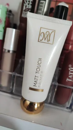 پرایمر مای مدل Matt touch حجم 35 میلی لیتر