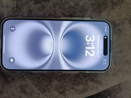 گوشی موبایل اپل مدل iPhone 16 CH دو سیم کارت ظرفیت 128 گیگابایت و رم 8 گیگابایت