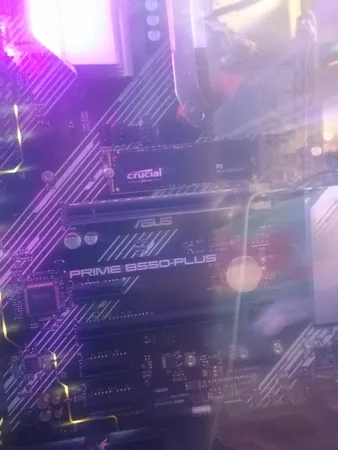 اس اس دی اینترنال کروشیال مدل P3 M.2 2280 ظرفیت 500 گیگابایت