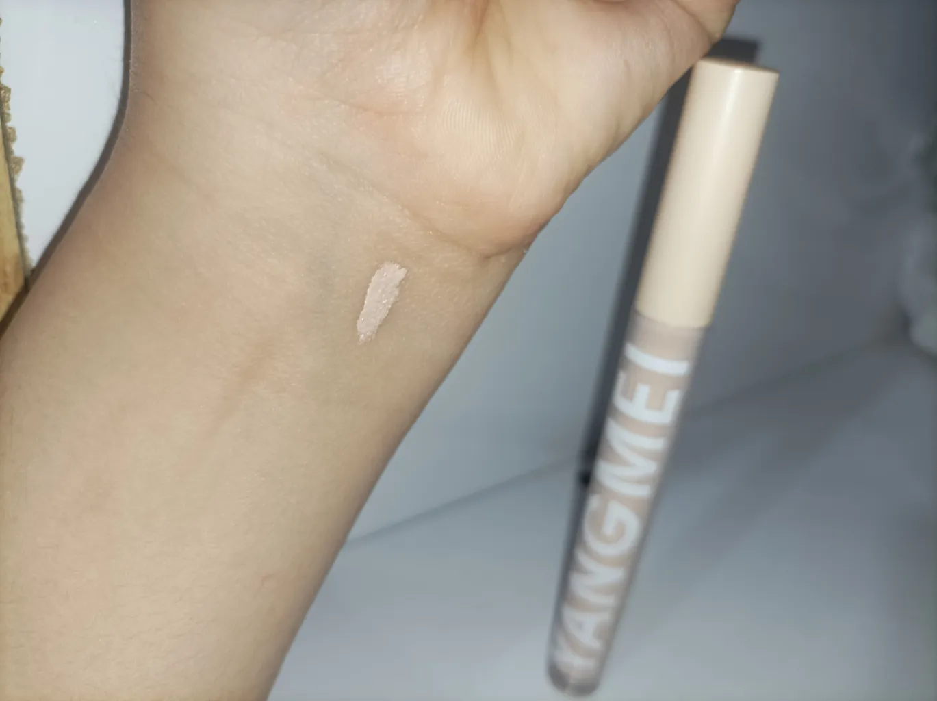 کانسیلر مدل کانسیلر شماره 01