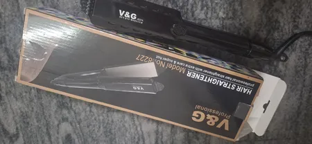 اتو و حالت دهنده ی مو وی اند جی مدل 8227A