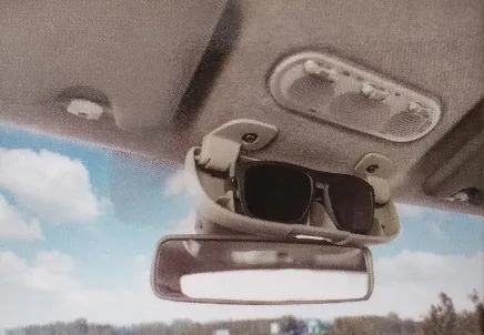 نگهدارنده عینک خودرو کد NE01