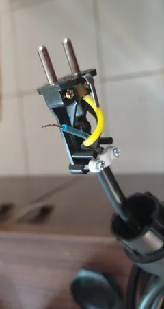 کابل سیار فرحان الکتریک مدل FH15M