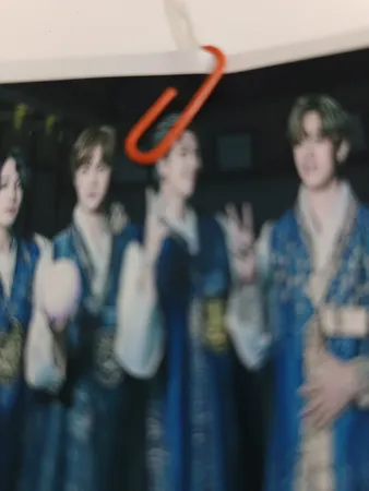 گیره کاغذ پنتر مدل رنگی سایز 28 میلی متر - بسته 100 عددی