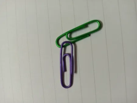 گیره کاغذ پنتر مدل متالیک سایز 28 میلی متر