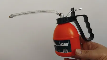 روغن دان تنسر کد 4300 ظرفیت 300 میلی لیتر