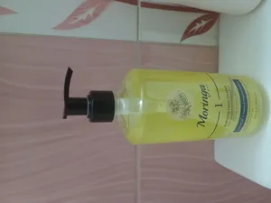 تجریه خرید ژل شست‌وشوی و آبرسان صورت مورینگا اِمو مدل 1 پوست‌های چرب، مختلط و معمولی 400 میلی‌لیتر