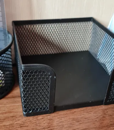 جای کاغذ یادداشت و جامدادی رومیزی کد 00214