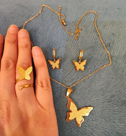 نیم ست سین گالری طرح پروانه سواچ sn203