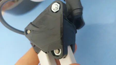 چراغ مطالعه صنایع کریم زاده مدل EN-111