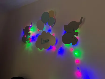 ریسه ال ای دی مدل سوزنی طرح پر طول 10 متری