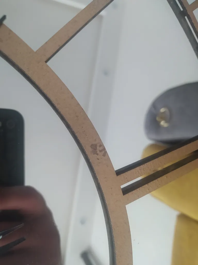 ساعت دیواری مدل رمیسا آینه ای