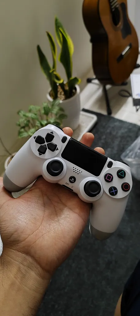 دسته بازی پلی استیشن ۴ مدل CUH-ZCT1U