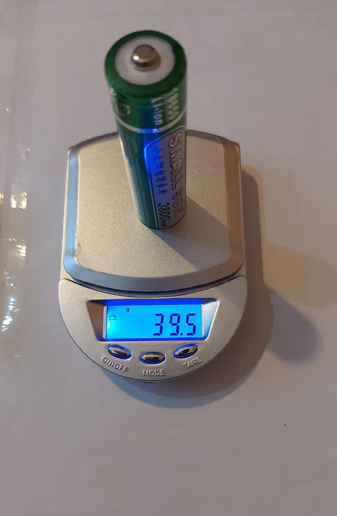 باتری لیتیوم یون قابل شارژ اسمال سان مدل S37 ظرفیت 3800 میلی آمپر ساعت بسته 2 عددی