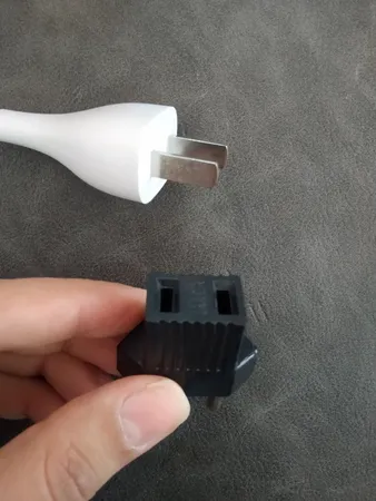 سشوار مسافرتی میجیا مدل CMJ02LXW