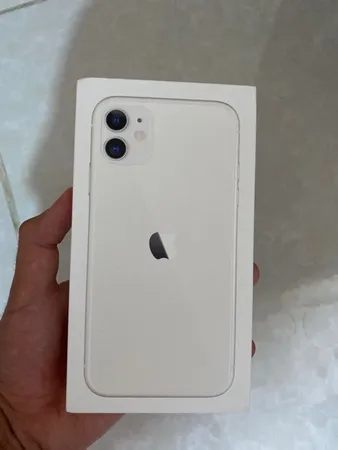 گوشی موبایل اپل مدل iPhone 11 تک سیم‌ کارت ظرفیت 128 گیگابایت و رم 4 گیگابایت